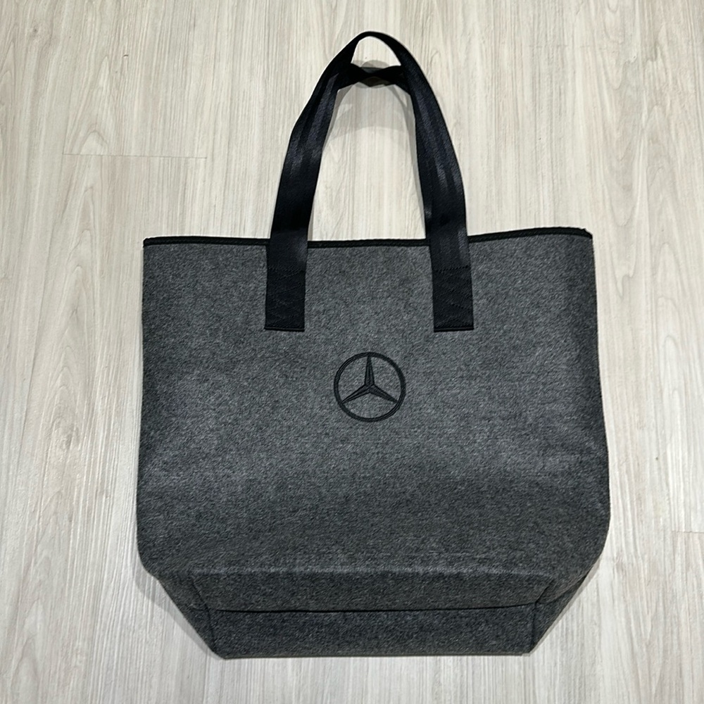Mercedes tote